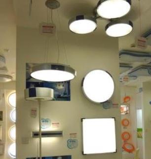 ���Ԫ�����ܷ��z��